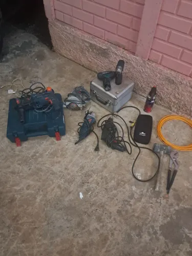 Prestação de serviços. Elétrica e hidráulica