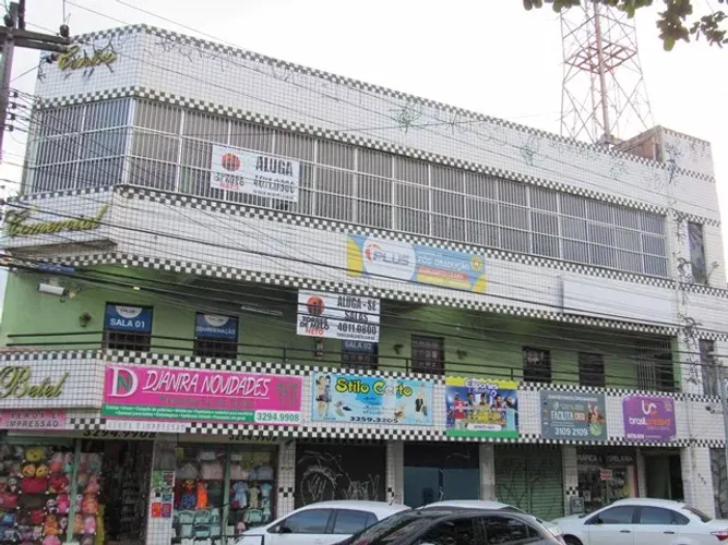 Sala comercial de 29,56 m² na Av. Ministro Albuquerque Lima