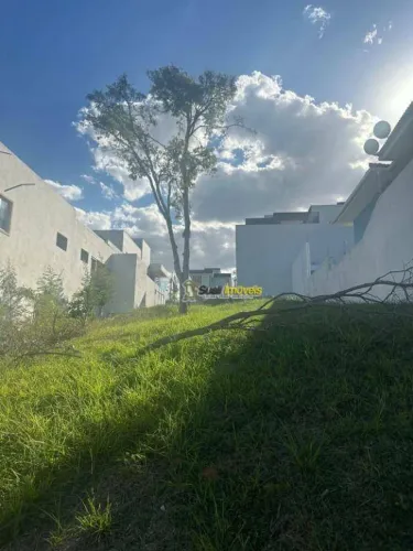 Terreno à venda, 300 m² por R$ 300.000,00 - Vale dos Cristais - Macaé/RJ