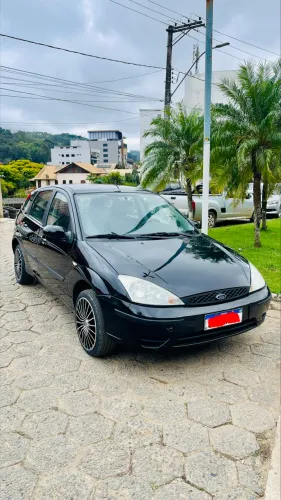 Ford Focus 1.6 S/se/se Plus Flex 8v/16v 5P 2009