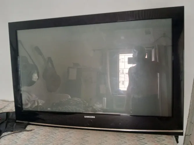 VENDO TELEVISÃO SAMSUNG 39"