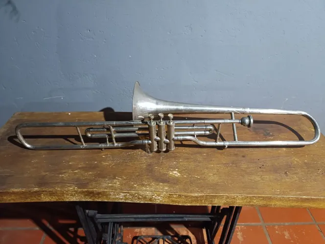 Trombone 3 pistão