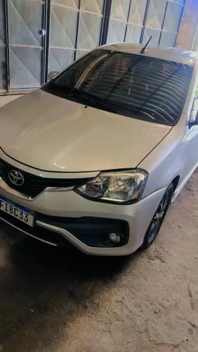 Toyota Etios Platinum 1.5 Flex 16V 4P Aut. 2018