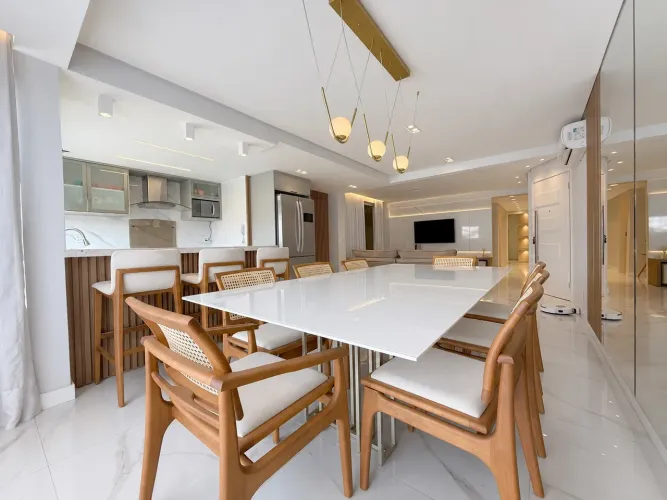 Apartamento no centro, fino acabamento
