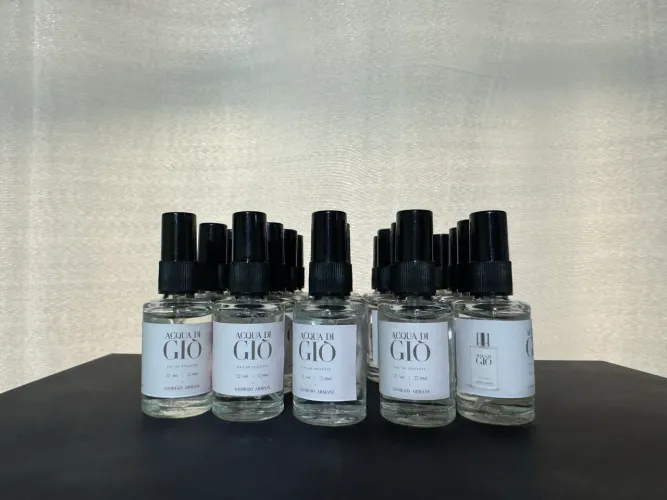 Giorgio Armani Acqua di Gió / Lote 20un 10ml