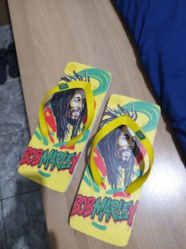 Chinelo Bob Marley 