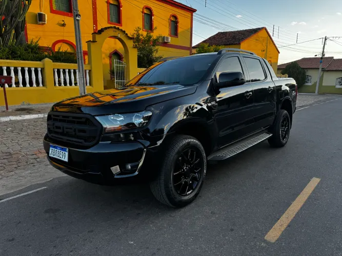 Ford Ranger Black 2.2 4X2 CD Diesel AUT 2022