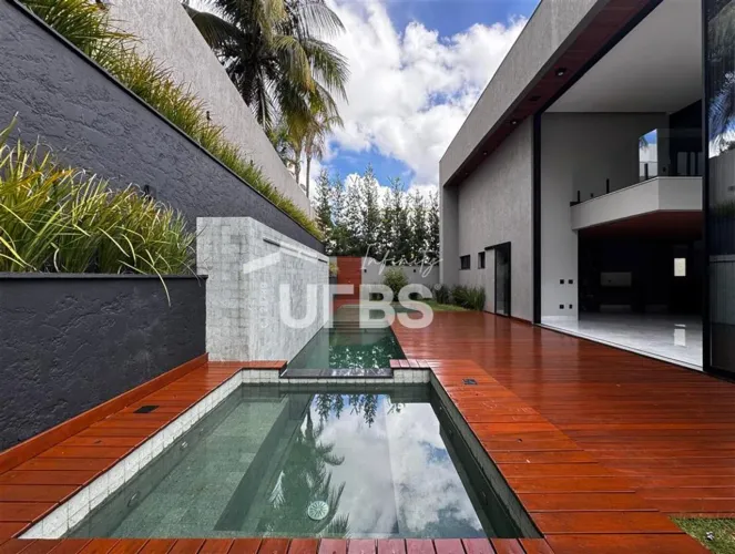 Alphaville Ipês - Casa de Condomínio 4 quartos, sendo 4 suítes