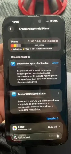 iPhone 14 Pro Max com capa do 17