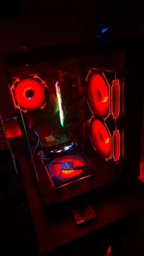 PC GAMER - EXCELENTE ESTADO