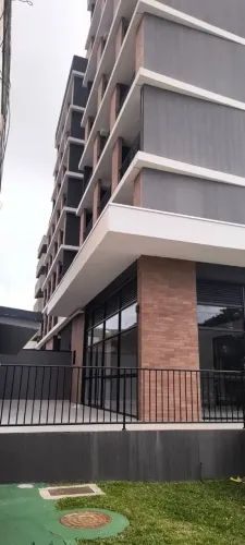 Locação de Studio 100% Novo no Empreendimento ROC 476 no Rebouças