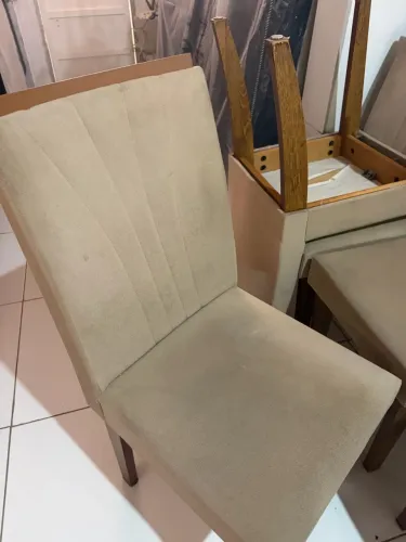 Vendo 6 cadeiras de jantar