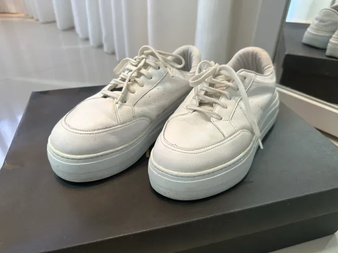 VENDER RÁPIDO Tênis Feminino Branco Plataforma WJ - Casual e Confortável - Usado