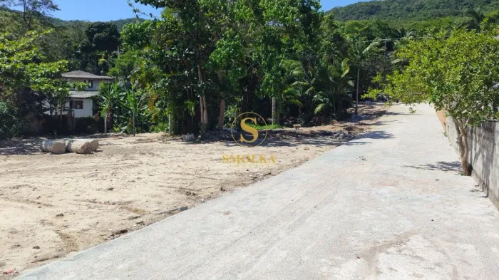 terrenoà venda na vargem do bom Jesus