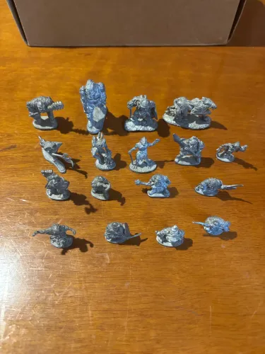 Lote de Miniaturas RPG (Role-Playing Game)