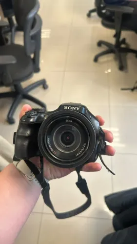 Kit 2 Câmeras Sony Cyber-shot DSC-HX400V 20.4MP Zoom 50x