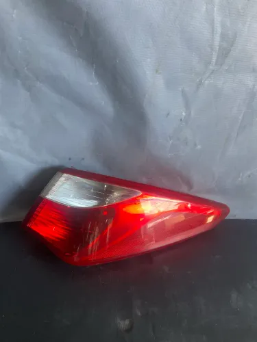 Lanterna Hyundai HB20 sedan lado direito