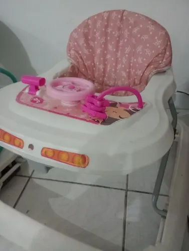 Andadeira infantil 