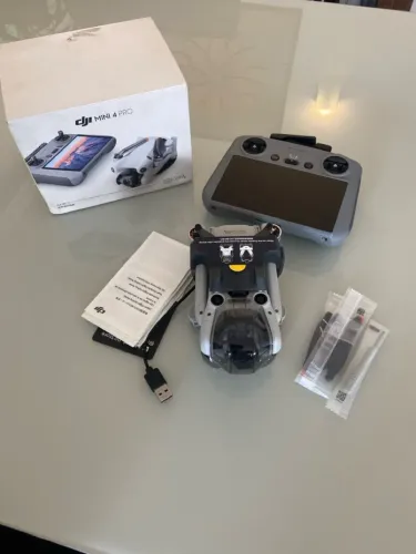 DJI mini 4 pro