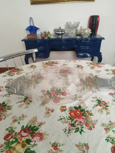 Tábua Para Salmão Acrílico Canelado Cabeça e Rabo metalizados anos 70 vintage