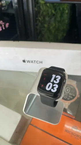 Apple Watch SE 44mm