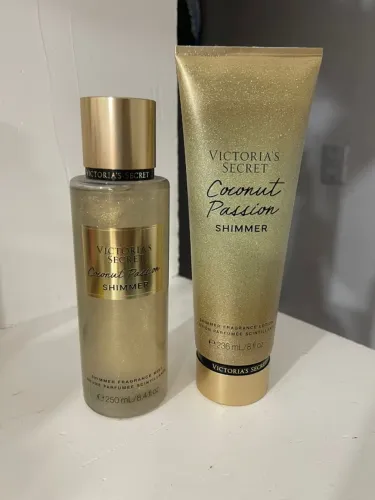 Kit Coconut Passion Victoria Secrets