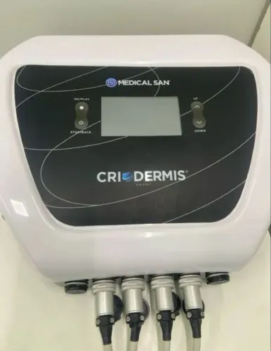 Criodermis Smart Medical San - Aparelho De Criolipólise De 4 Placas  - usado