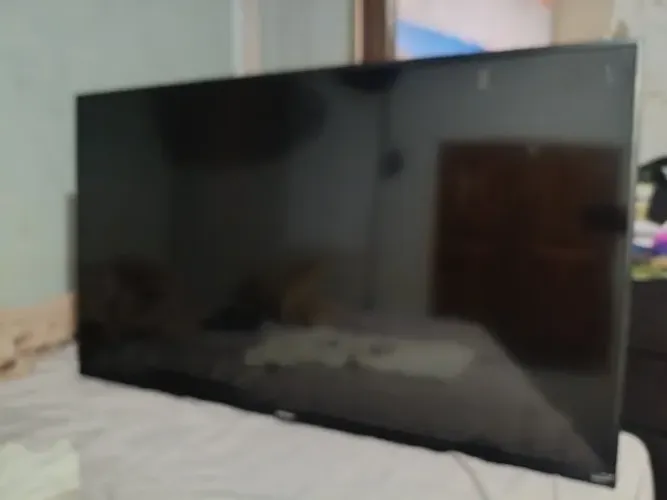 Televisão de 50 polegadas com defeito na tela