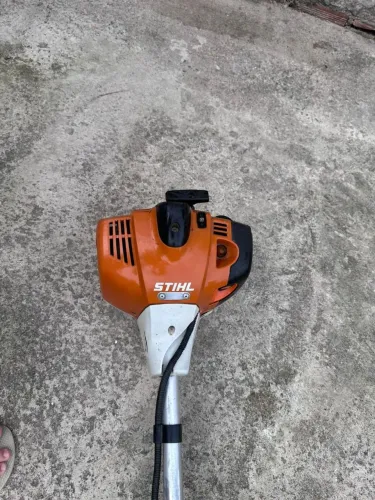 Rocadeira stihl FS 161 gasolina