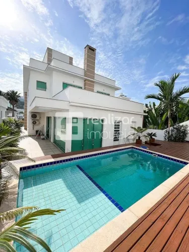 Casa 4 quartos no bairro Pedra Branca, Palhoça