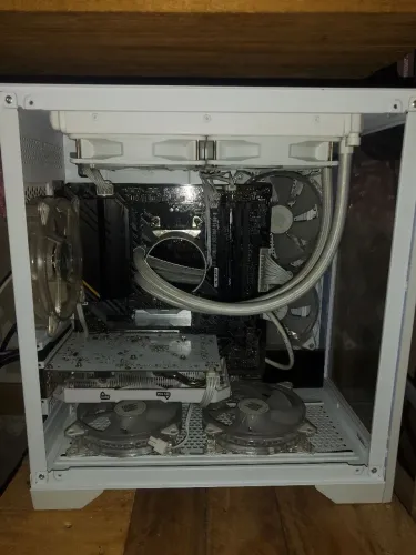 Pc completo só ligar e usar com tudo incluso