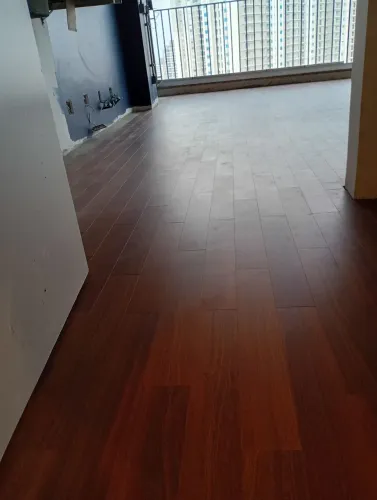 Piso vinílico/laminado