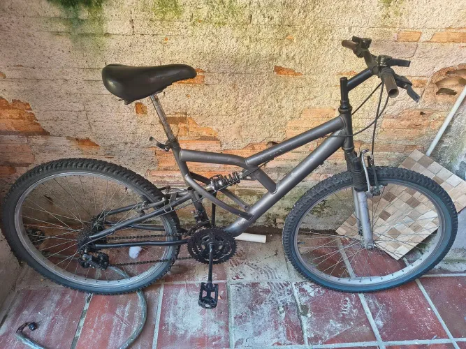 Bike so oegar andar tem troca cano marchas  mmas da usar assim