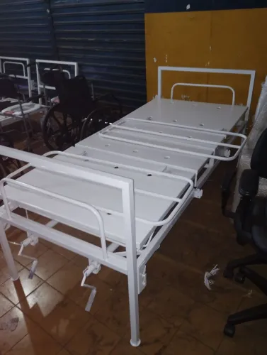 Cama hospitalar