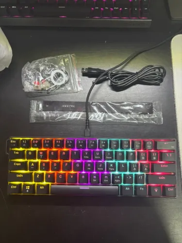 Teclado Mecânico Ajazz NK61 Preto (RGB + Switch Red)