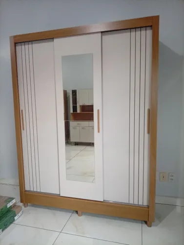 guarda roupa casal porta de correr 