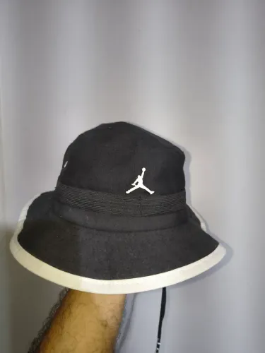 Chapéu Bucket Hat Preto