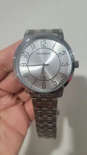 Relógio Mondaine calendário