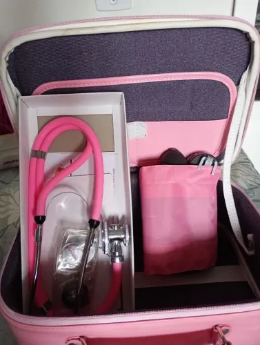 Kit de maleta da enfermagem