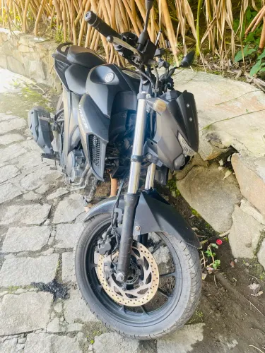 Fazer fz25/2023