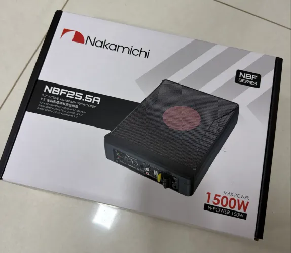 Caixa amplificada Nakamichi