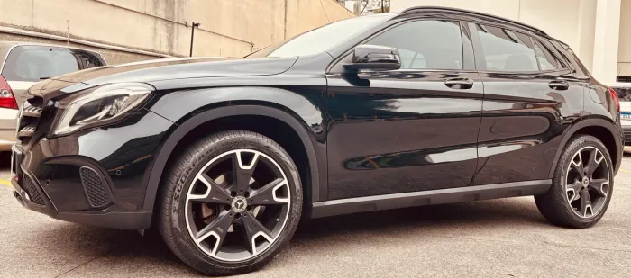 Mercedes-Benz GLA-200 GLA 200 Night 1.6. TB 16V Flex Aut. 2019