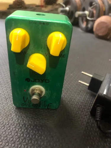 Pedal de Overdrive Joyo Vintage JF-01 para Guitarra Elétrica Verde