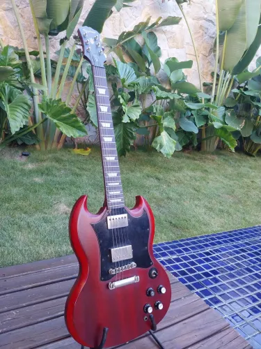 Epiphone SG