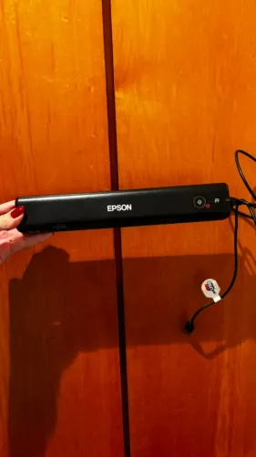 Scanner Portátil Epson WorkForce ES-50 Compacto e USB