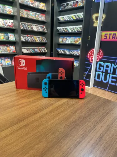 Nintendo switch com cartão de 64 gigas - Loja Game House - Oferecemos Garantia