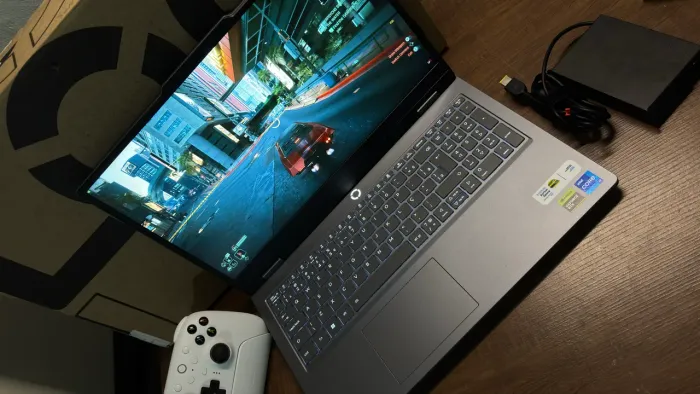 Notebook gamer loq i7 RTX 5050 16gb de ram NOVO