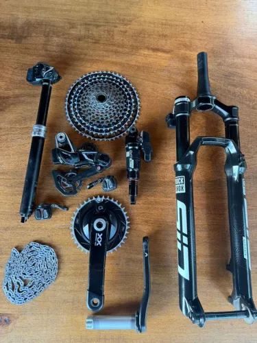 Grupo SRAM XX SL | Flight Attendant | AXS | Power Meter