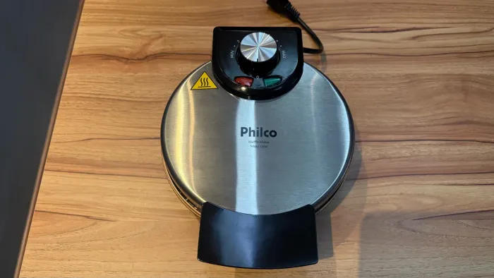 Máquina de Waffle Philco Maxx Gold 127V Antiaderente