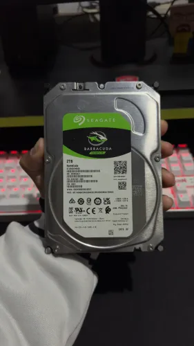 HD 2 TB Seagate Barracuda - Estado Excelente - Cristal Disk Saudável